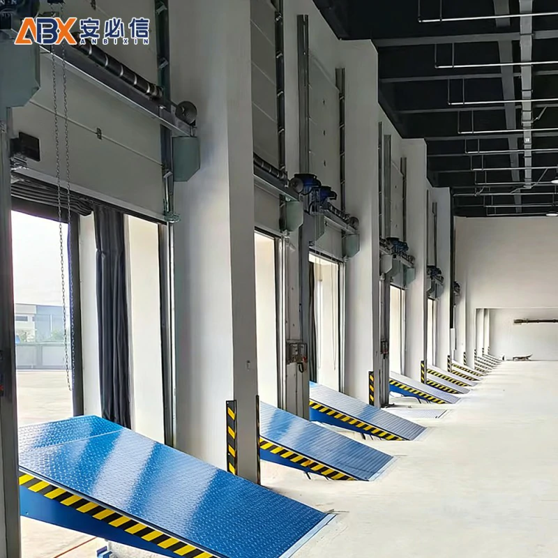 成都分段式滑升门